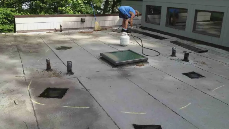 Factors That Affect Flat Roof Repair Costs